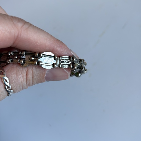 Disney World Mickey Mouse Stretch Bracelet - Picture 5 of 6